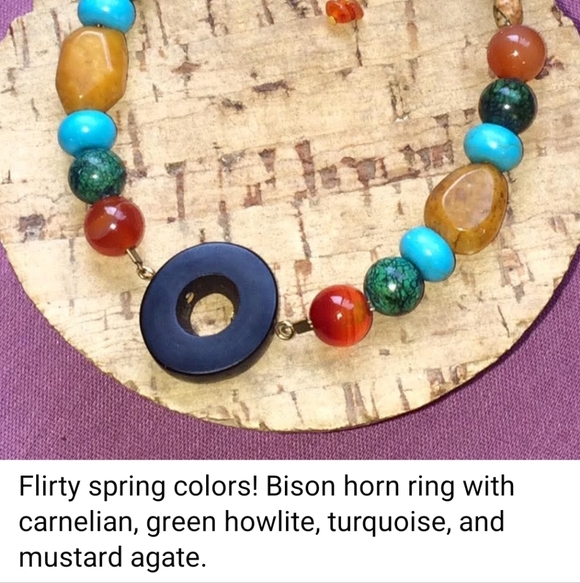 Elegant Multicolor Stone Bracelet - Picture 2 of 2